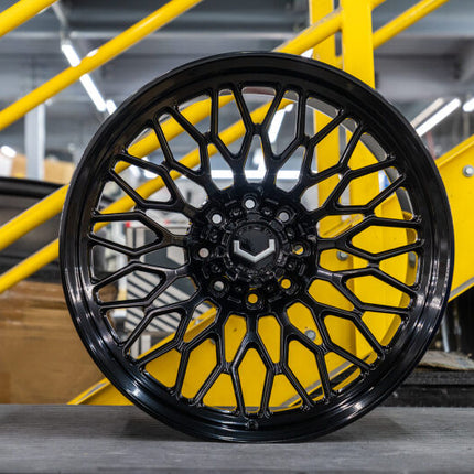 Vossen GNX-02 - 24X14 - 8X170 - ET-75 - GB - Gloss Black Wheel