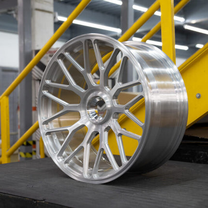 Vossen GEN-03 - CENTER LOCK - 21x13 - ET15 - 5x130 - 67.00 - AGGR. PLATE - BRUSHED GLOSS CLEAR